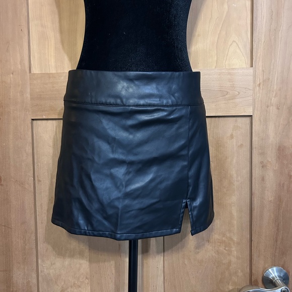 wild fable Dresses & Skirts - Wild Fable Black Faux Leather Mini Skirt